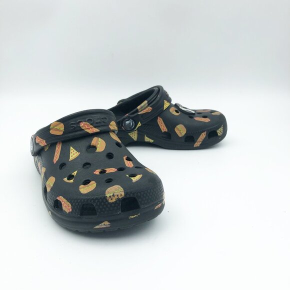 CROCS Classic Slip On Rubber Clogs Black Pizza Hotdog Hamburger Print Youth 12 - Picture 1 of 8